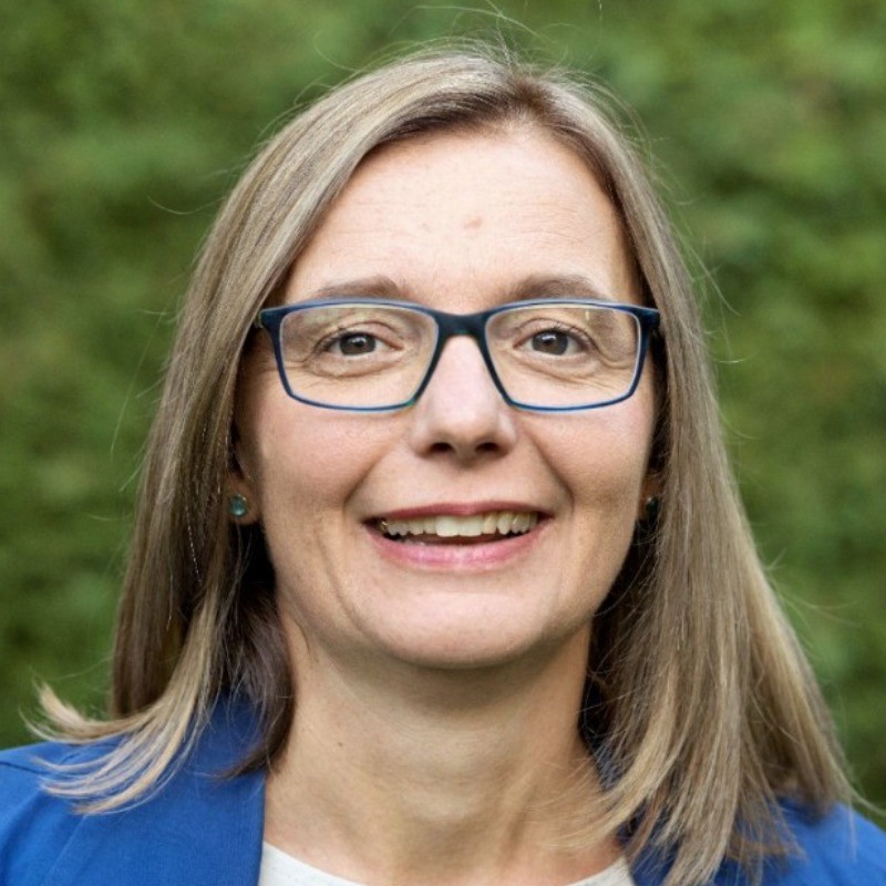 Dr. Geistanger Andrea
